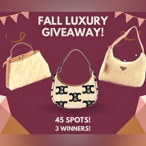 Mini Fall Luxury Giveaway!